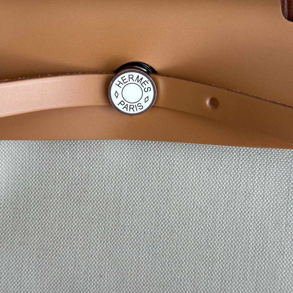 Hermes Laque Zipbag 31 - Picture 10 of 17